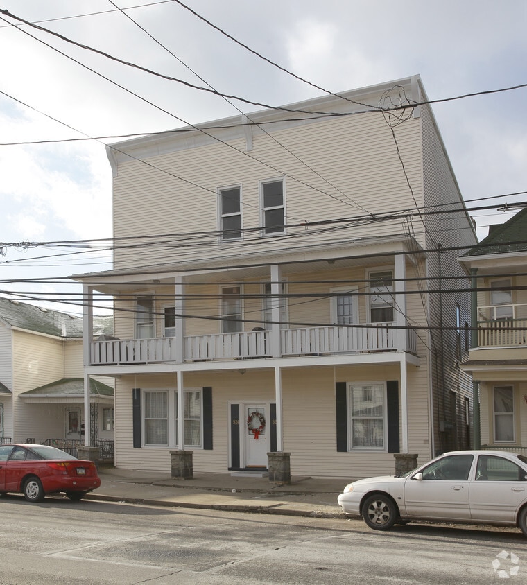 Primary Photo - 522-524 River St