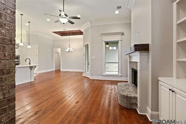 Foto del edificio - 41037 Galvez Trails Blvd