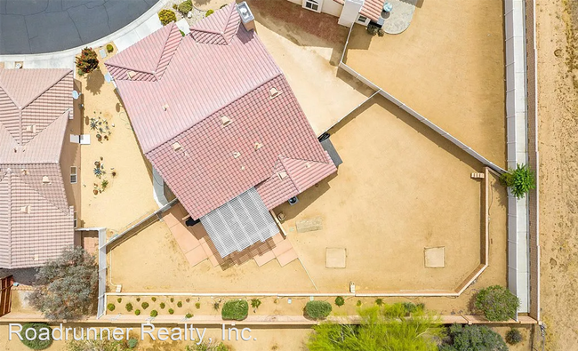Building Photo - 3 br, 3 bath House - 7481 Via Real Ln
