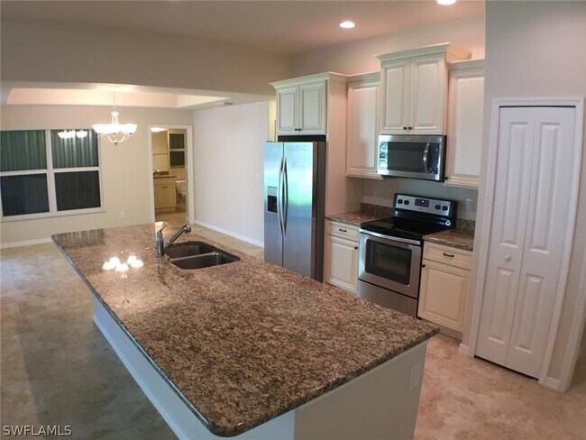 Foto del edificio - 1831 SW 15th Pl