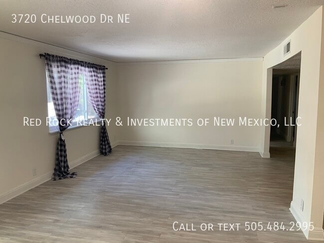 Building Photo - 3720 Chelwood Dr NE