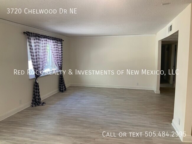 Foto del edificio - 3720 Chelwood Dr NE