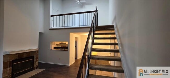 Building Photo - 602 Ravens Crest Dr