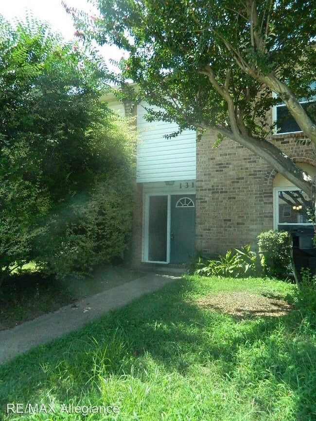 Building Photo - 131 Tower Dr