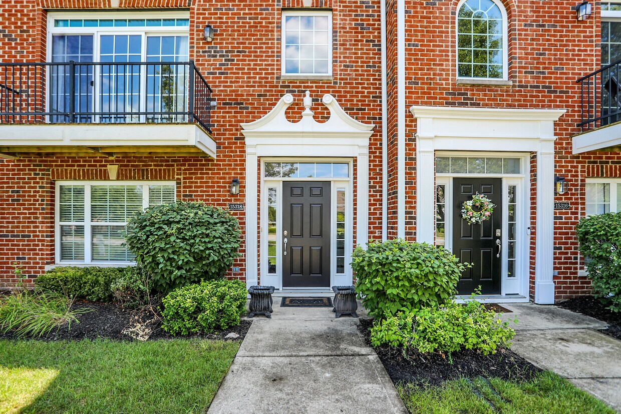 15318 Mystic Rock Dr, Carmel, IN 46033 Townhome Rentals in Carmel IN