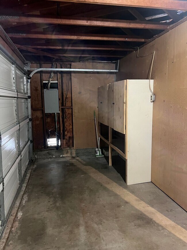 Foto del edificio - 3 bedroom 2 bath house in Poway