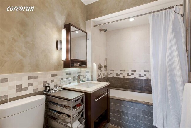 Foto del edificio - 101 W 24th St