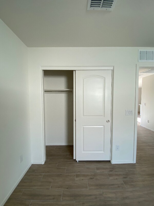 Building Photo - 1639 W Pima Ct