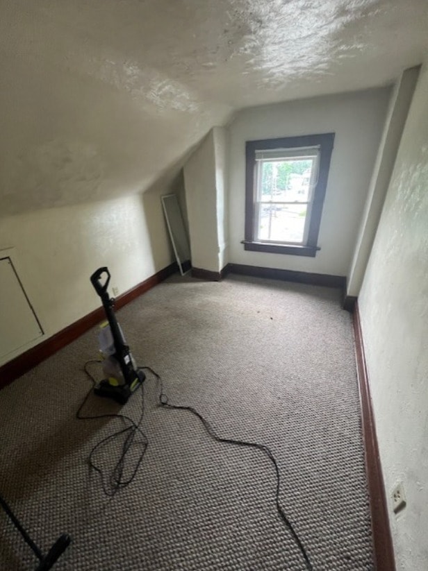 Building Photo - 333 E 18th Ave