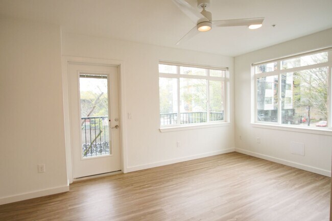 Foto del edificio - Stunning 1-Bedroom w W/D + Balcony Ready Mid-June!