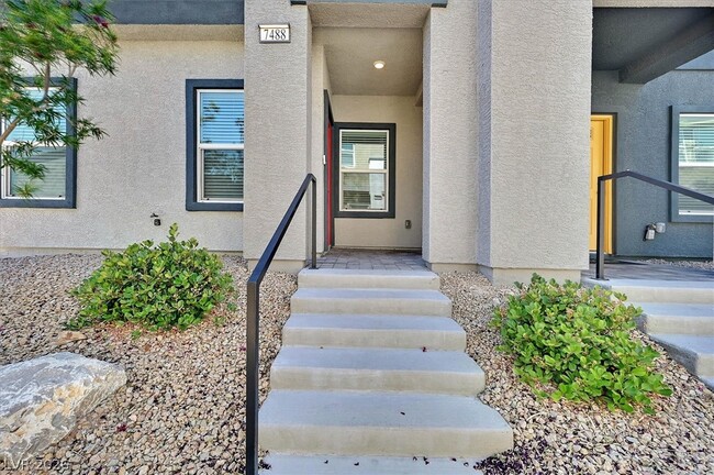 Foto del edificio - 7488 Mountain Ledge St