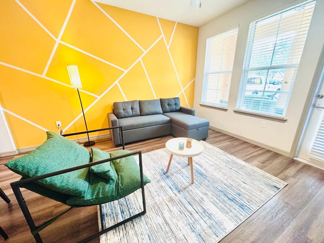 Foto principal - 1740 Manarola St