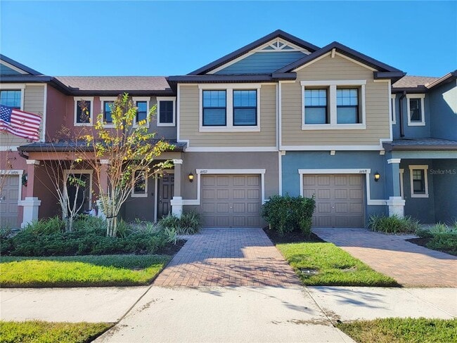 Building Photo - 16922 Red Brick Ln