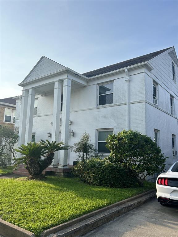 Primary Photo - 4309 Ursuline St