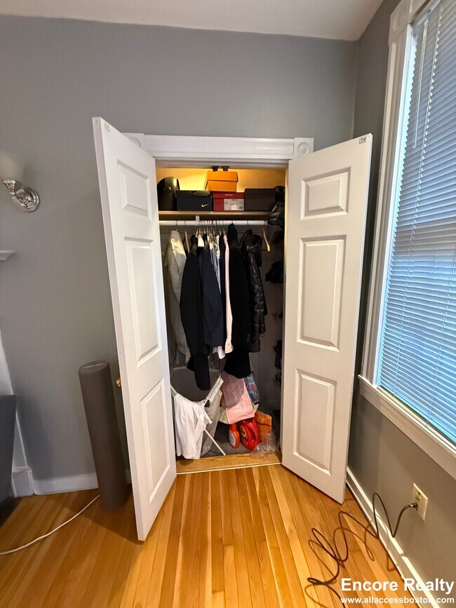 Foto del edificio - 82 Phillips St