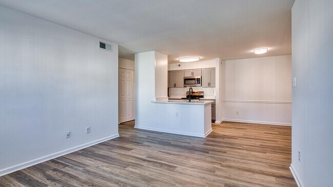 Foto del edificio - Latitudes Apartments