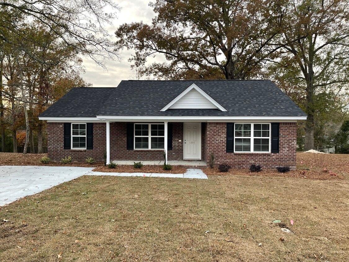 Primary Photo - 1351 Virginia Acres