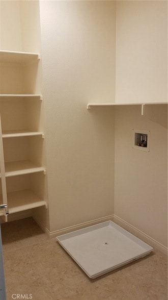 Building Photo - 908 N Acacia Ct