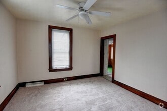 Building Photo - 739 Lemington St