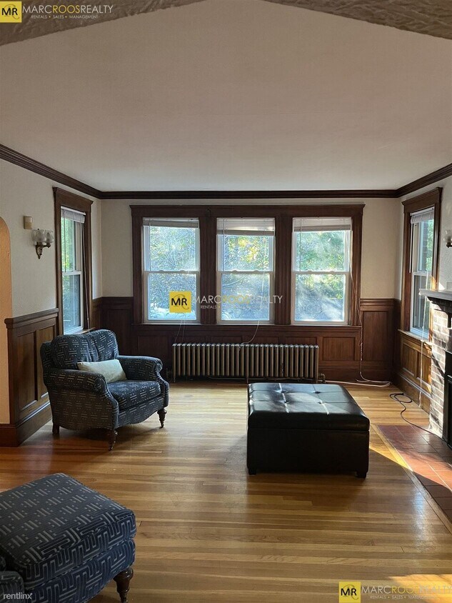 Primary Photo - 31 Greycliff Rd