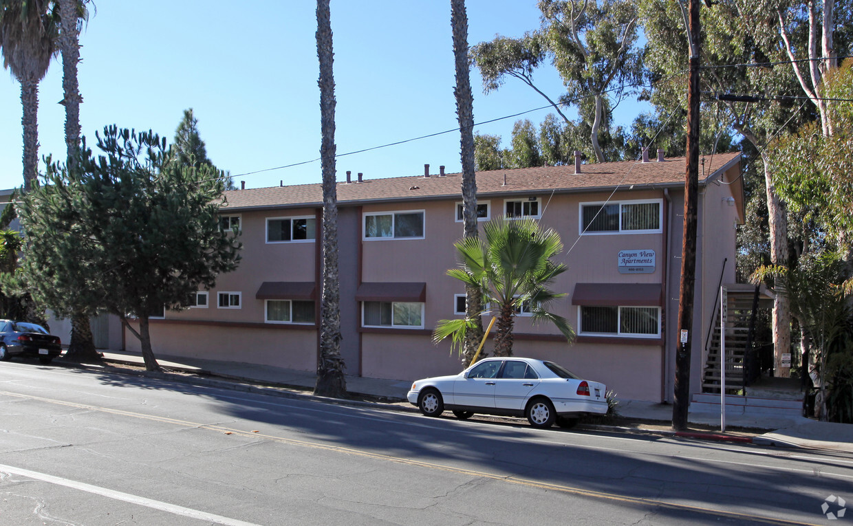 Foto del edificio - Canyon View Apartments