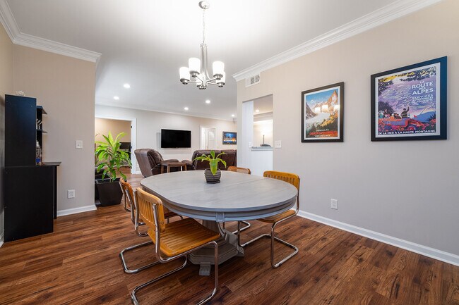 Foto del edificio - 2632 Peachtree Rd NE