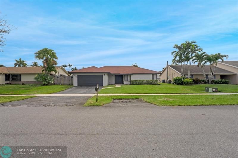 Primary Photo - 10244 SW 49th Manor