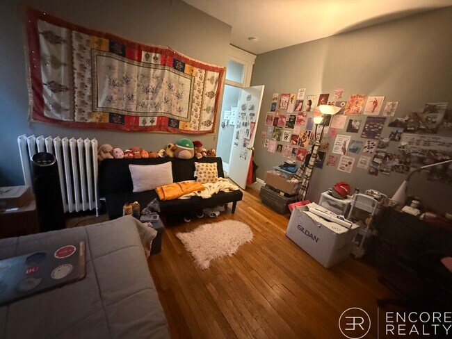 Building Photo - 10 Aberdeen St