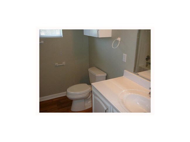 Foto del edificio - 2207 E 21st St