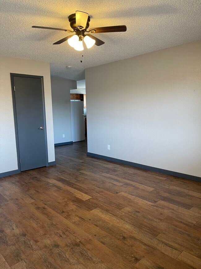 Foto del edificio - 3 Bedroom 1 Bath Home