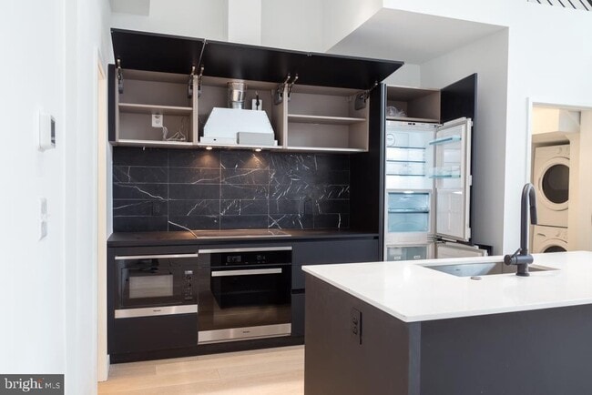 Foto del edificio - 1443 Euclid St NW