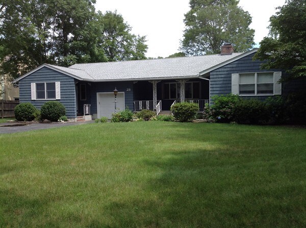Primary Photo - 28 Edgewood Rd