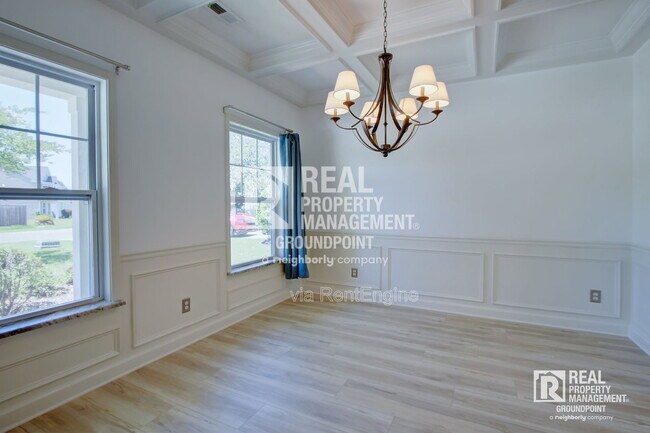 Foto del edificio - 128 Balsam Cir