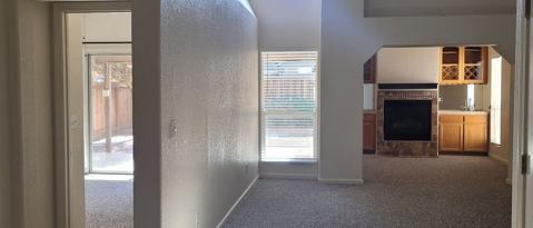 Building Photo - 900 Collegeview Dr