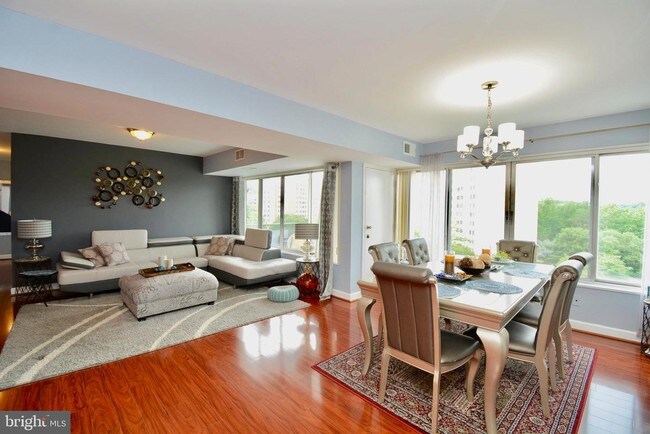 Foto del edificio - 5340 Holmes Run Pkwy