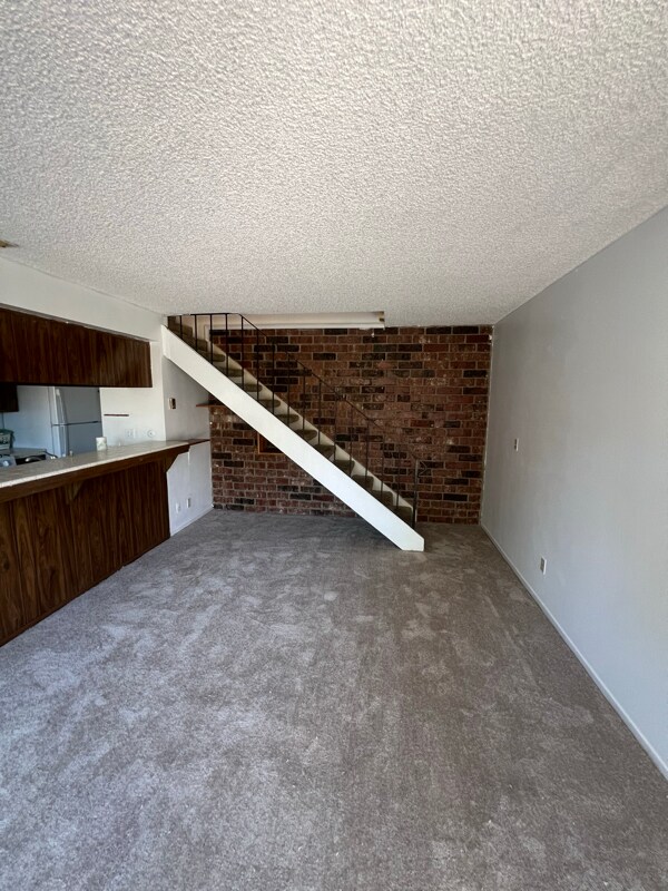 Building Photo - 4722 Greenholme Dr
