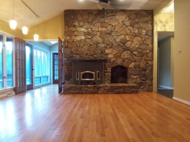 Foto del edificio - 5034 Scottsville Rd