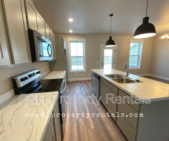 Foto del edificio - 6077 Northstead Ave