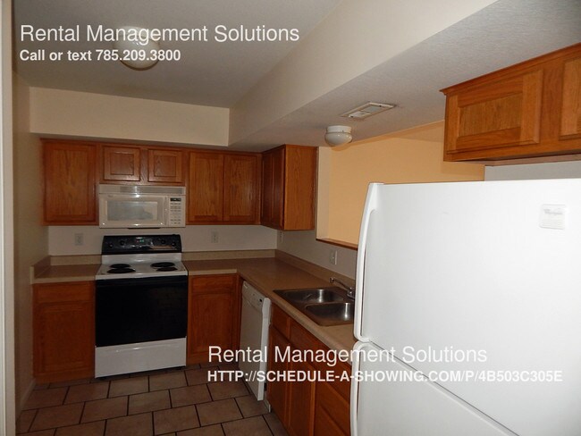 Building Photo - 3624 SW Chelsea Dr
