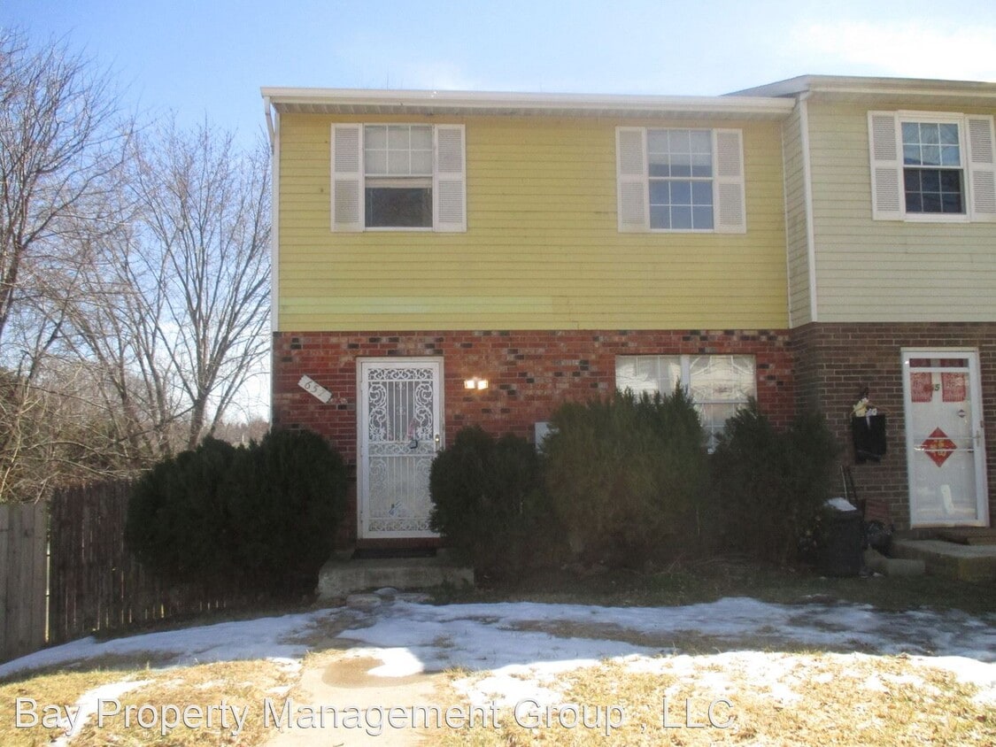 3 br, 1.5 bath House 657 Glynlee Ct House Rental in Reisterstown