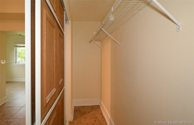 Building Photo - 11530 Griffing Blvd