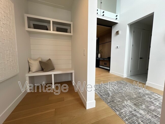 Photo du bâtiment - 2507 Pinnacle Rdg Dr