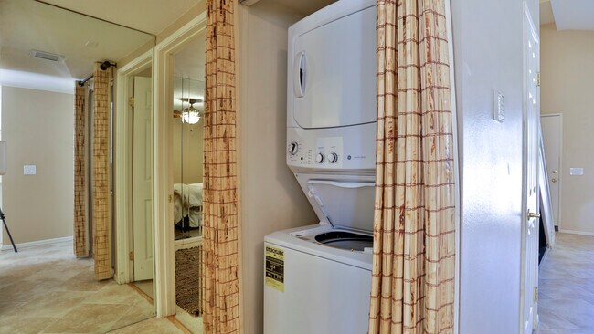 Foto del edificio - 34073 Emily Way