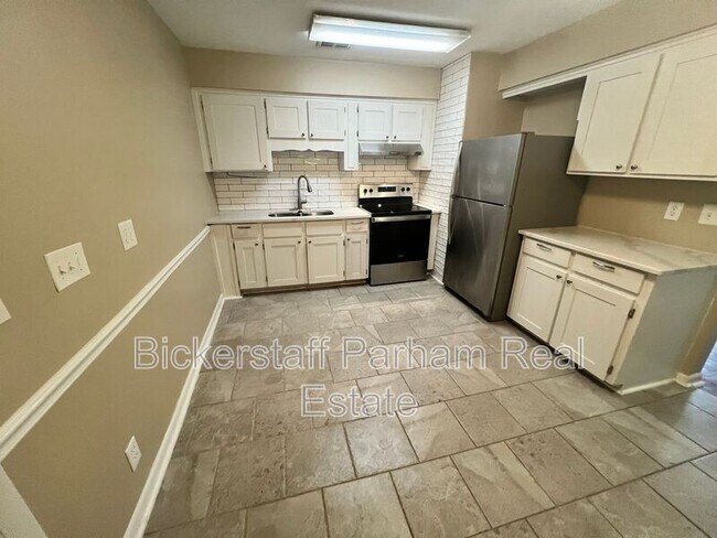 Building Photo - 1113 Steve Mar Dr