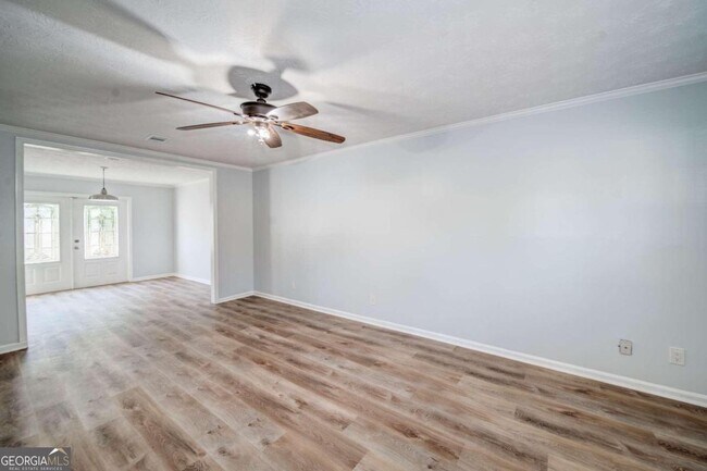 Building Photo - 280 Winding River Dr