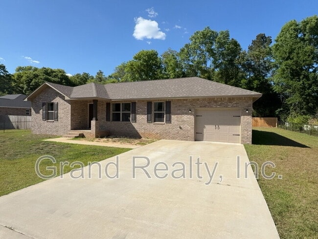Building Photo - 4090 Charles Cir