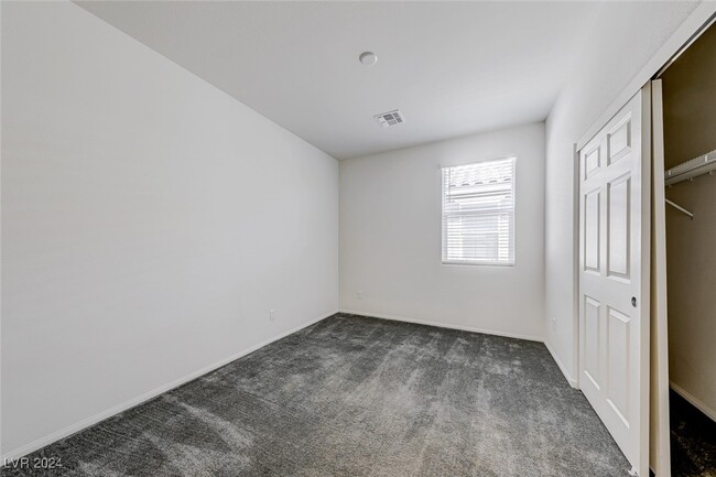 Building Photo - 5863 Casa Branca St