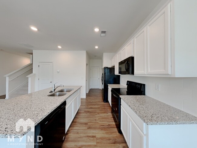 Building Photo - 2989 Ben Park Ln
