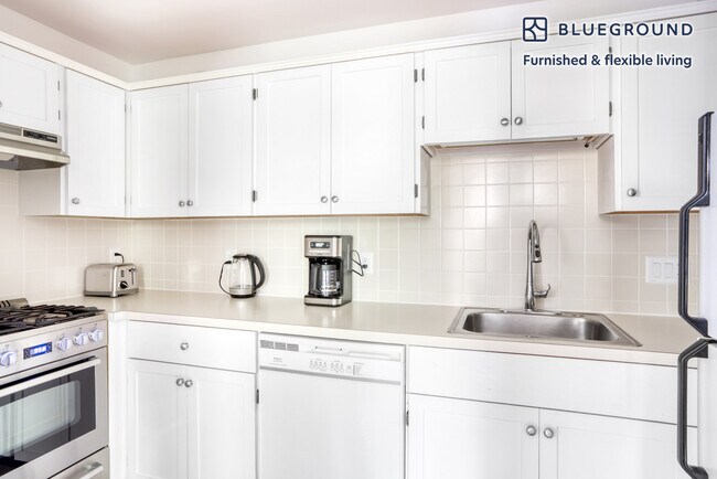 Foto del edificio - 32 Healey St