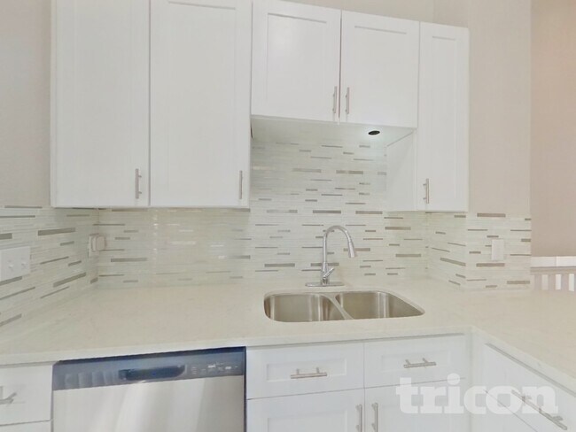 Foto del edificio - 9227 S Butterwood Ct